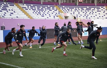 A Milli Kadın Futbol Takımı, yarın İsviçre'yi ağırlayacak