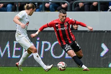 "Gençlerbirliği Yeni Teknik Direktörünü Duyurdu: Levent Şahin Rotaları Değiştirecek!"