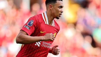 "Real Madrid'in Yeni Yıldızı: İngiliz Süperstar Arnold, 6 Yıllık İmzayı Attı!"