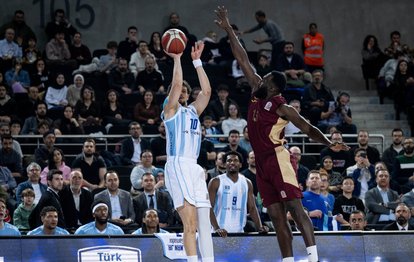 "Rüya Gibi Yükseliş: Türk Telekom, Ziraat Bankası Türkiye Kupası'nda Yarı Finale!"